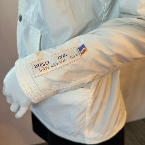 Diesel Windbreaker Hooded Packable Jacket Size Small - Picture 7 of 11